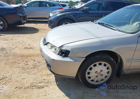 1997 Honda Accord Ex from USA, damaged, VIN 1HGCD5664VA039932